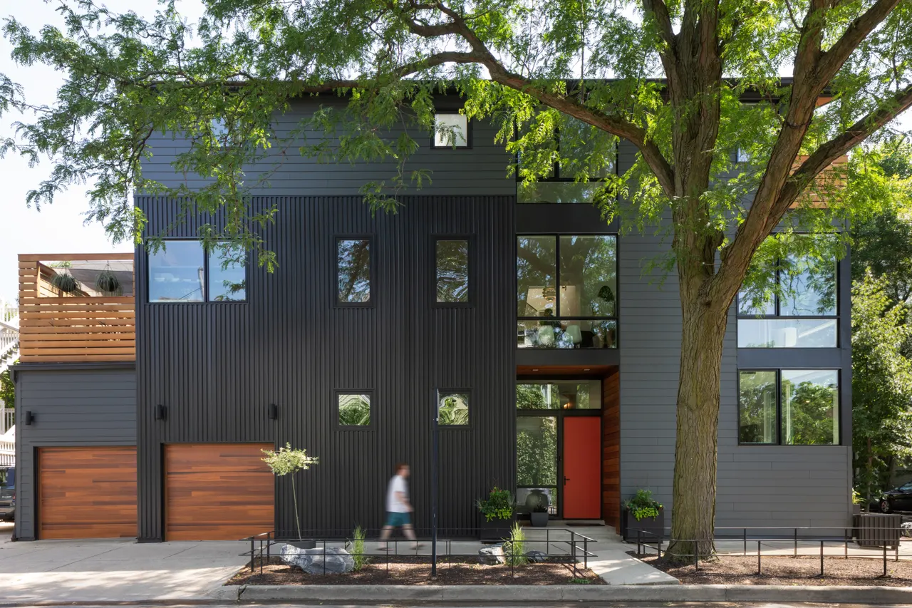 Magnolia Avenue Residence